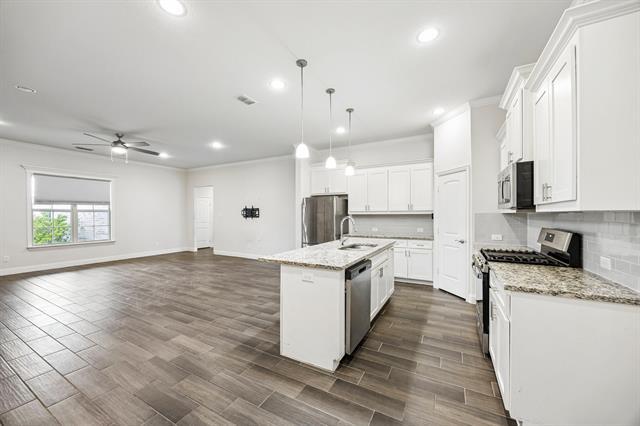 Building Photo - 344 Cyprus Grove Dr