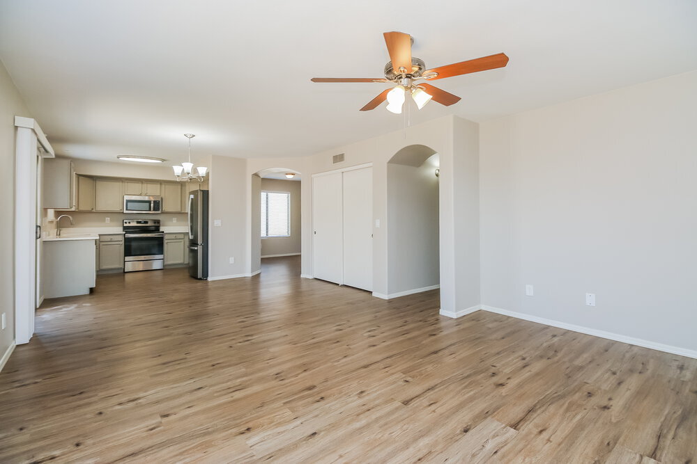 Building Photo - 4810 W Beautiful Ln