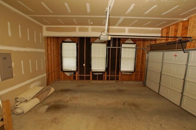 Building Photo - 3204 Orchestra Ct