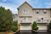 Building Photo - 758 Hanbury Dr