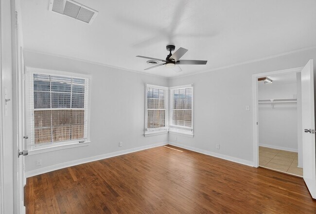 Building Photo - 4812 Wateka Dr