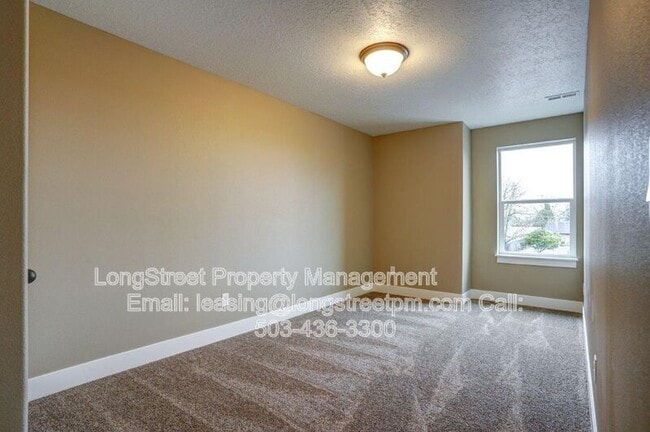 Building Photo - 482 S Monmouth Ave
