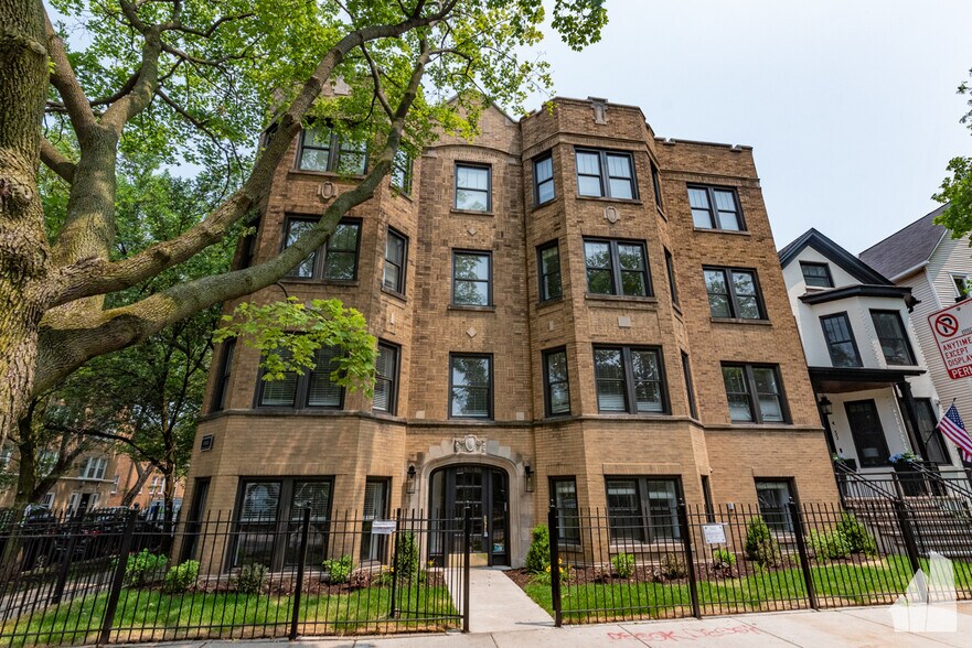 Building Photo - 4955 N Seeley Ave