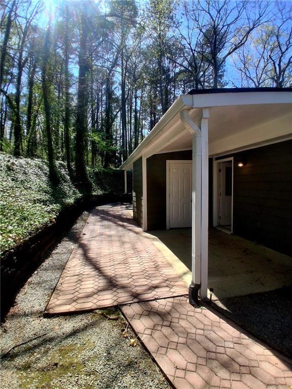 Building Photo - 4067 Coopers Hill Dr SE