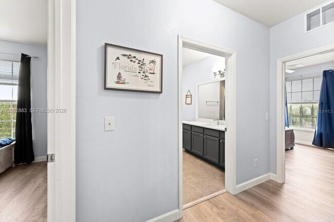 Building Photo - 3175 Feltrim Pl