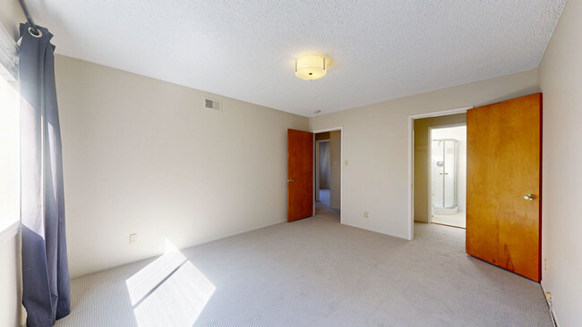 Building Photo - 4453 24th St