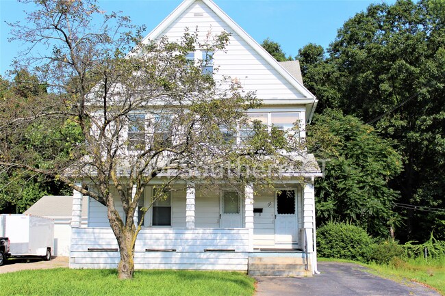 Primary Photo - 122 Derby Ave