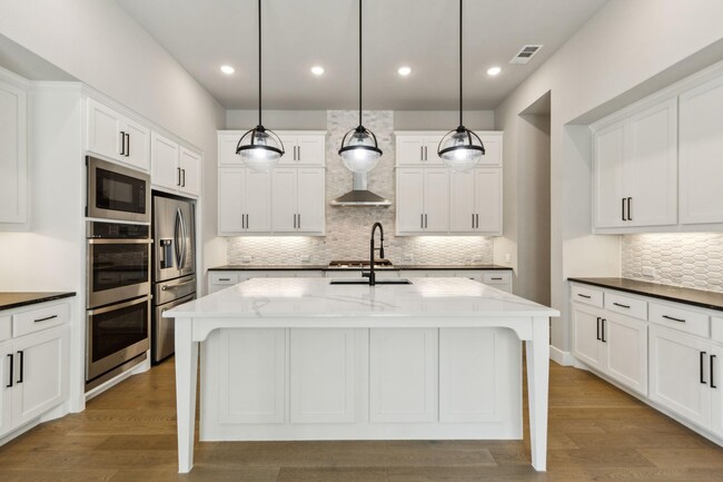 Building Photo - 4131 Sandhills Ln