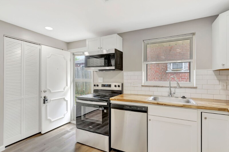 Building Photo - 6630 Twinridge Ln