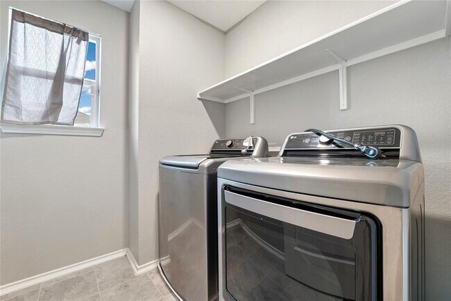 Building Photo - 117 Kyndals Meadow Cove