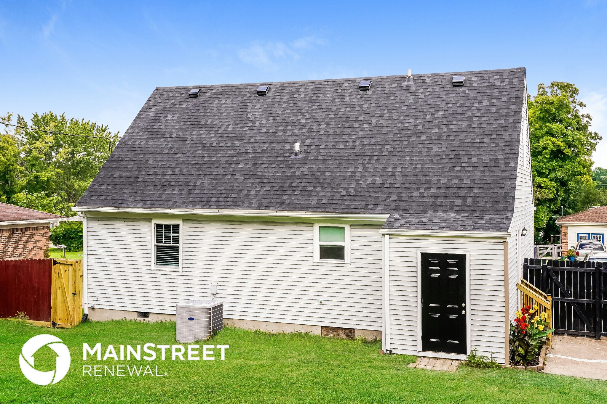 Building Photo - 1214 Keane Ave