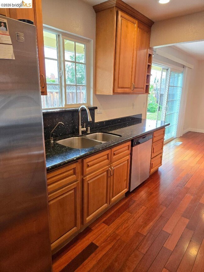 Building Photo - 40725 Capa Dr