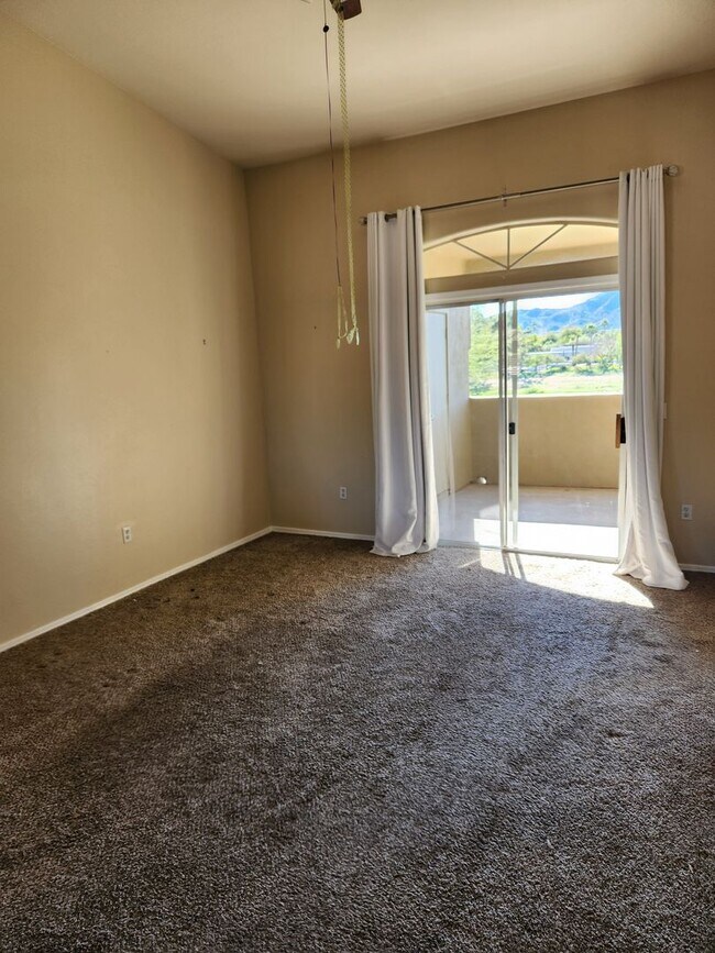 Building Photo - 2 Bedroom 2 Bath Condo located in PV