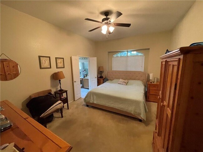 Building Photo - 10309 Broomflower Dr
