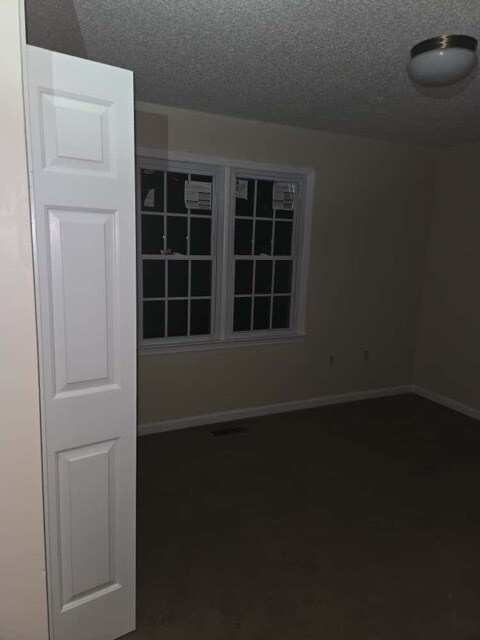 Master bedroom - 314 W Gordon St