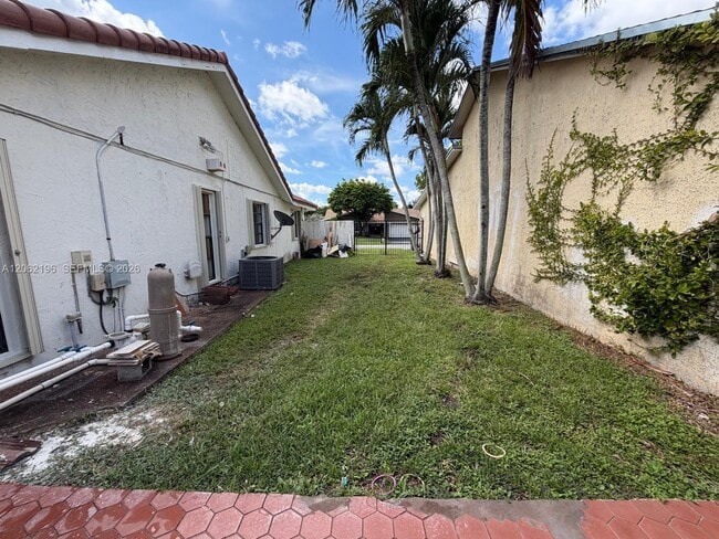 Building Photo - 11405 SW 112th Terrace