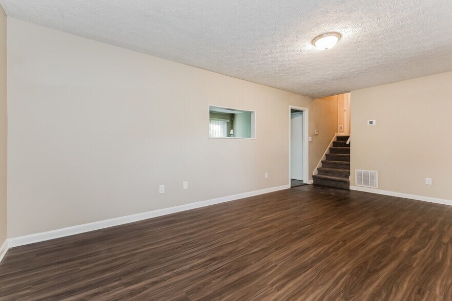 Building Photo - 7410 Dexter Dr