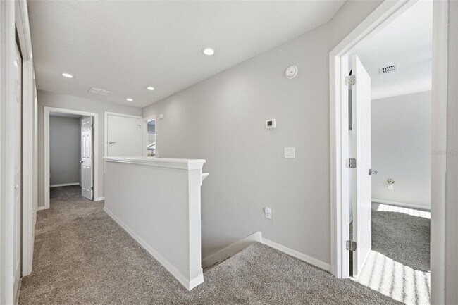 Building Photo - 9649 Tocobaga Pl