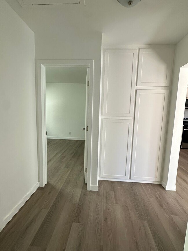 Interior Photo - 9215 Sepulveda Apartments