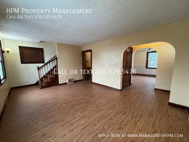 Building Photo - 3234 Arbor Rd SW