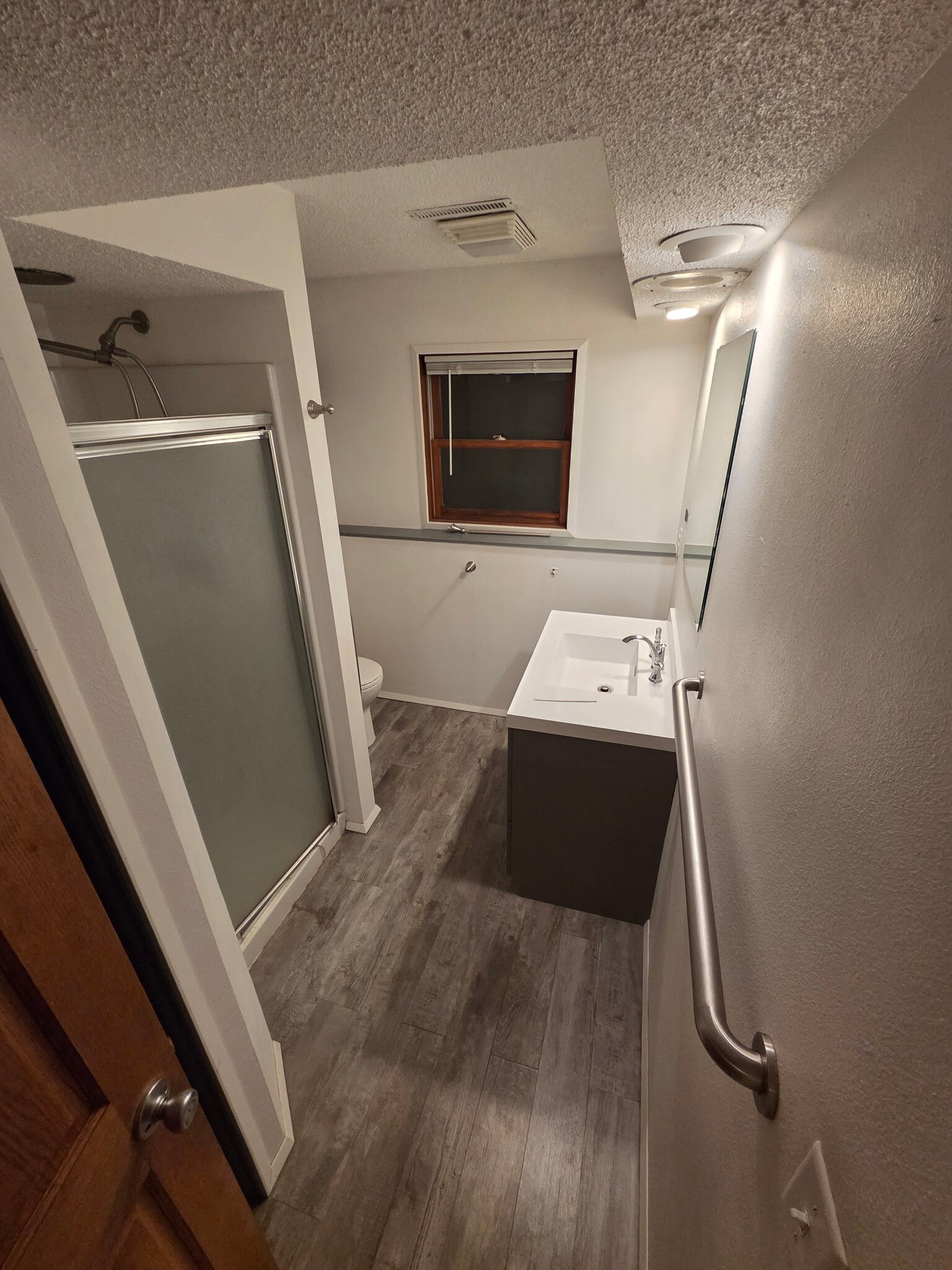 Building Photo - 1219 5th st