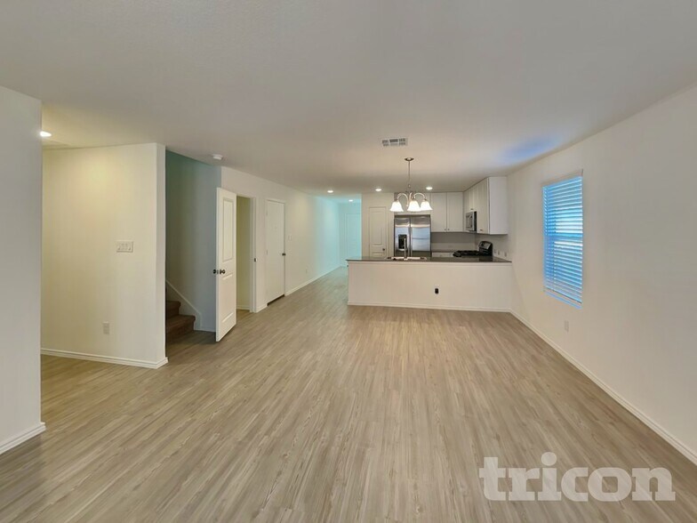 Building Photo - 5935 Forenoon Dr