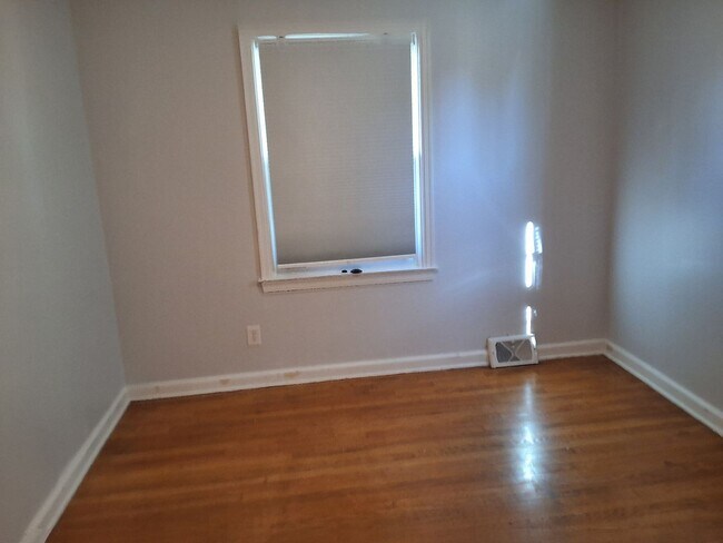 Building Photo - 813 Mohave Ct