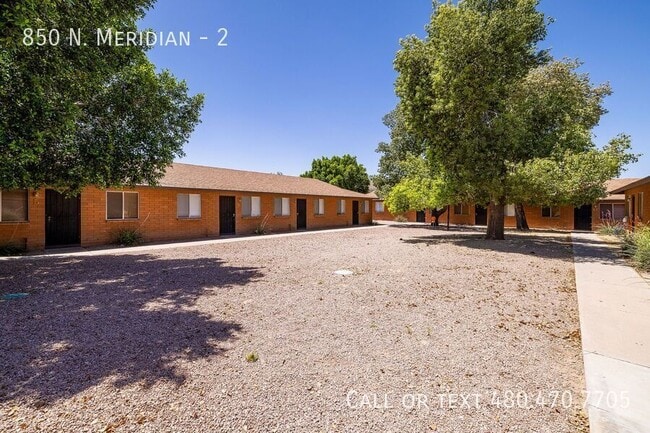 Building Photo - 850 N. Meridian-2