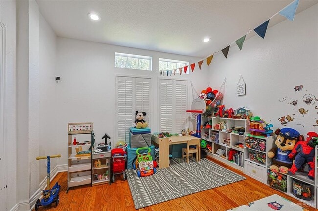 Building Photo - 39 Santa Alejandra