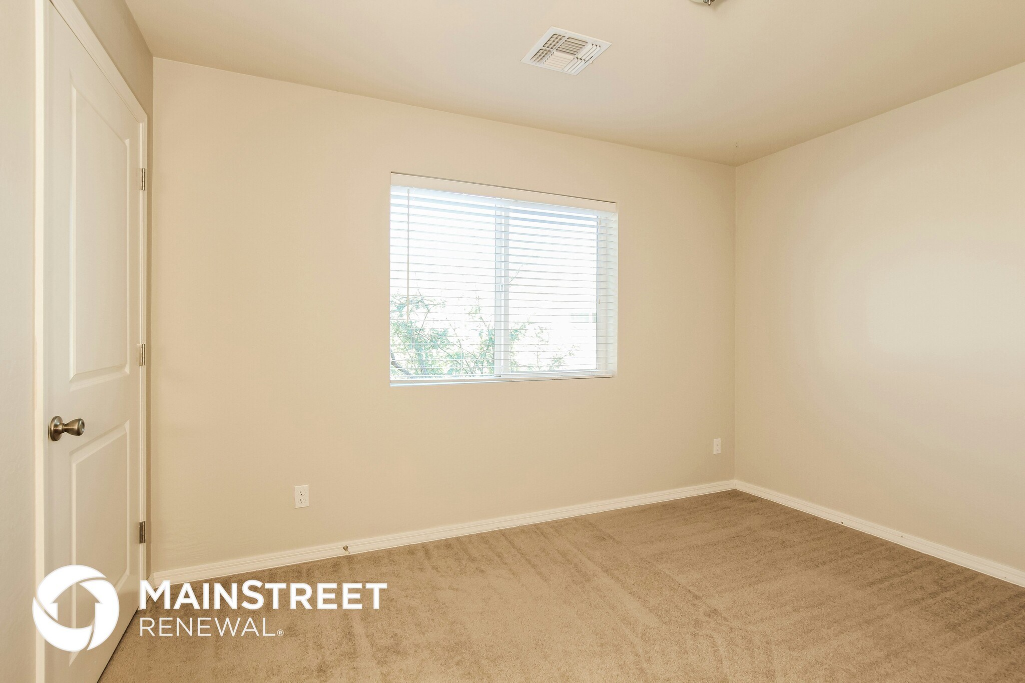 Building Photo - 2000 N 36th St