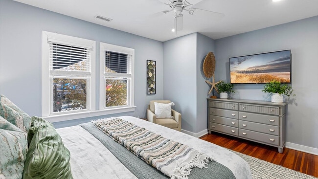 Building Photo - 710 Battersea Rd