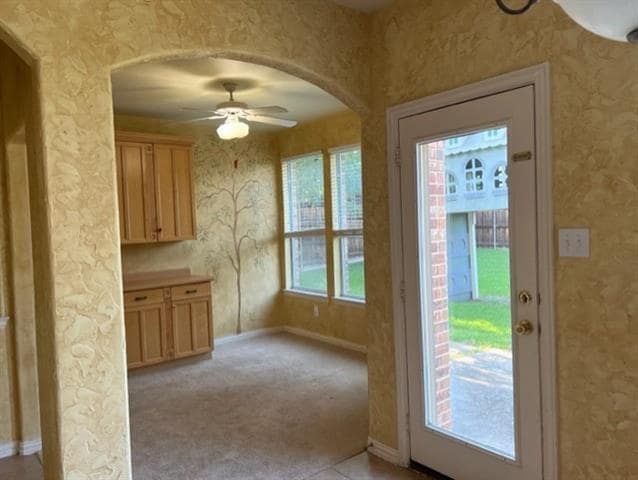 Building Photo - 321 Greenfield Dr