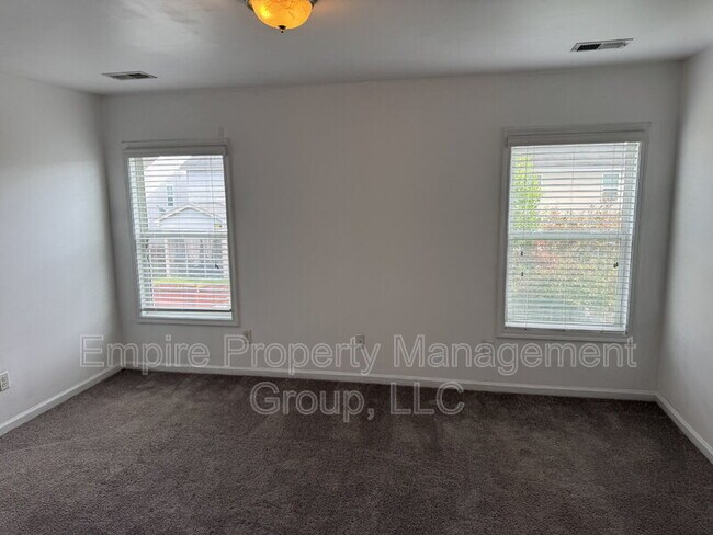 Building Photo - 478 Freshwater Dr