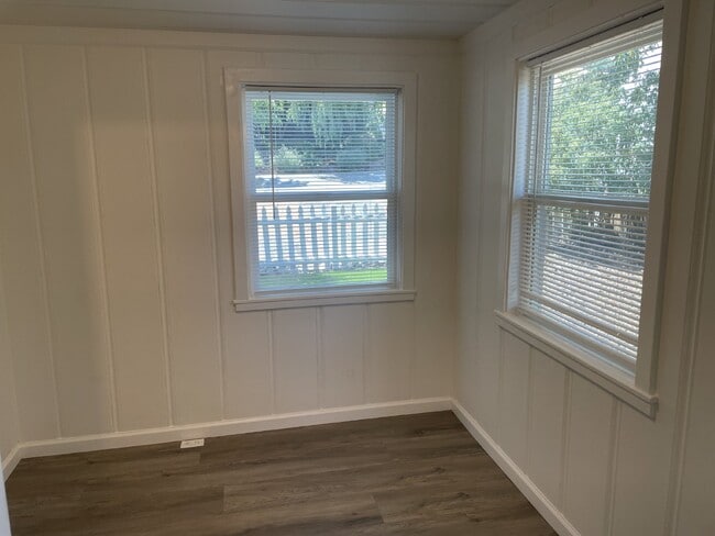 Building Photo - Charming and cozy 2 bedroom home in prime location of Walnut Creek!