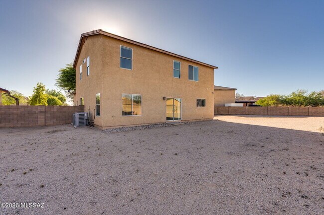 Building Photo - 4821 E Twinflower Pl