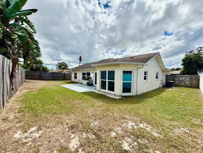Building Photo - 6149 Staunton Dr