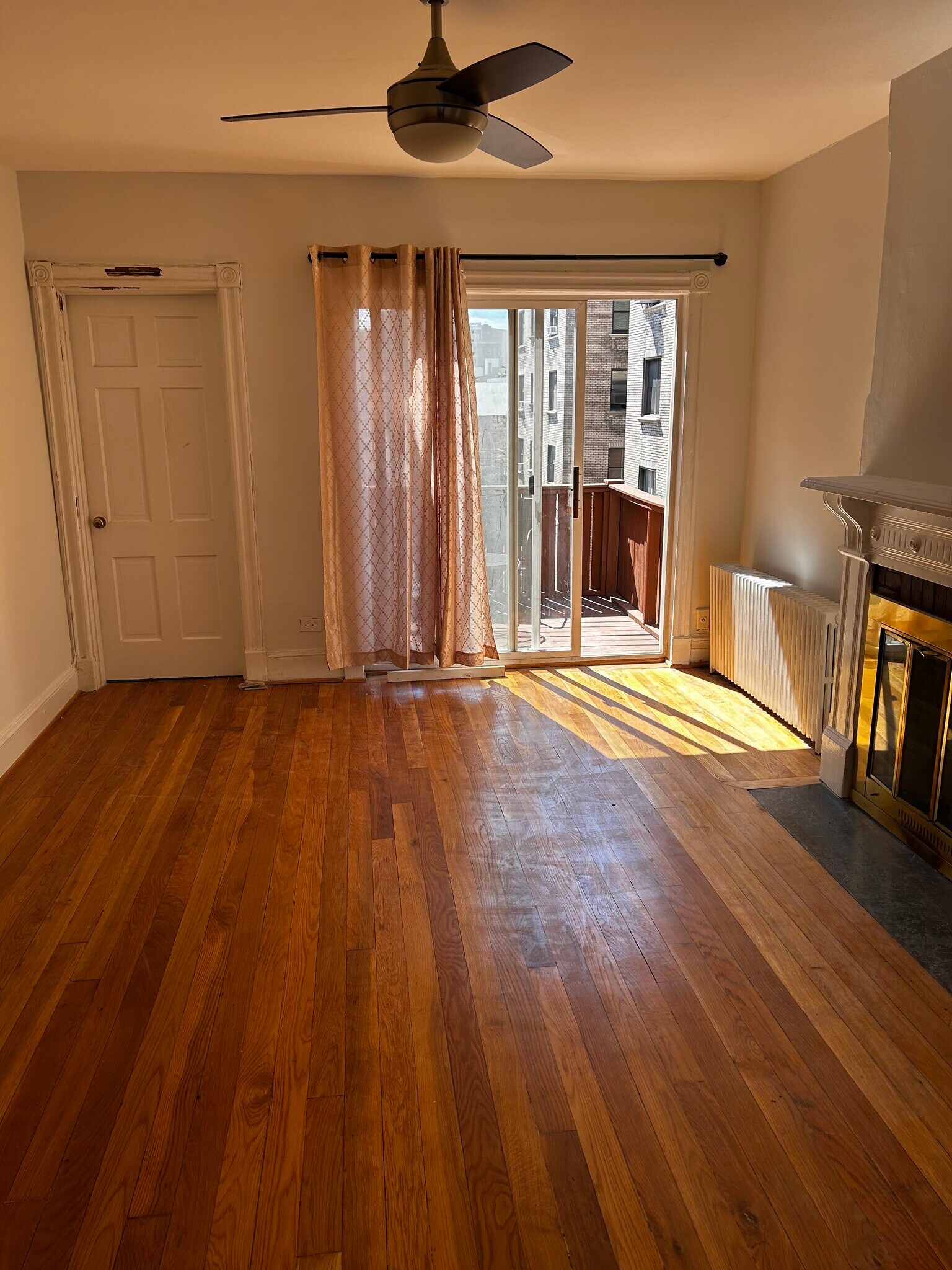 Bedroom facing Deck & BathRm - 1508 17th St NW