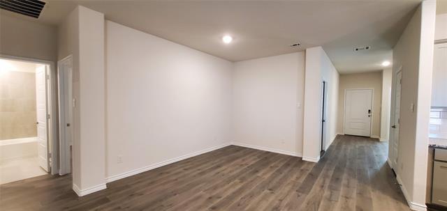 Building Photo - 808 Marigold St