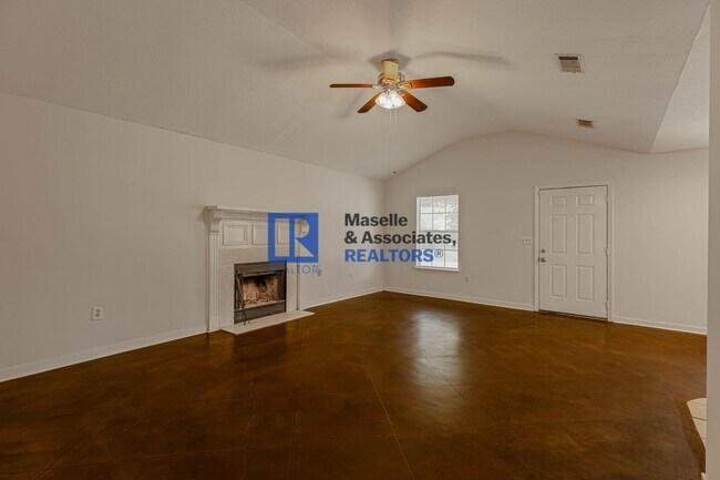 Building Photo - 1212 Barnett Bend Cir