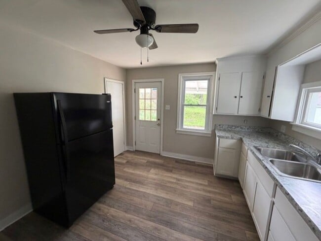 Building Photo - $1600 Ranch home for rent