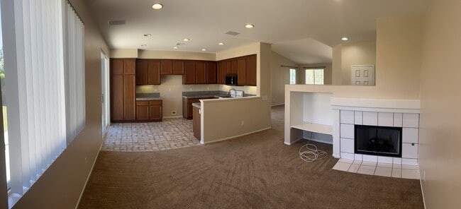 Building Photo - 28748 Legacy Way