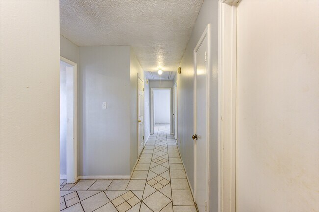 Building Photo - 19927 Ricewood Way