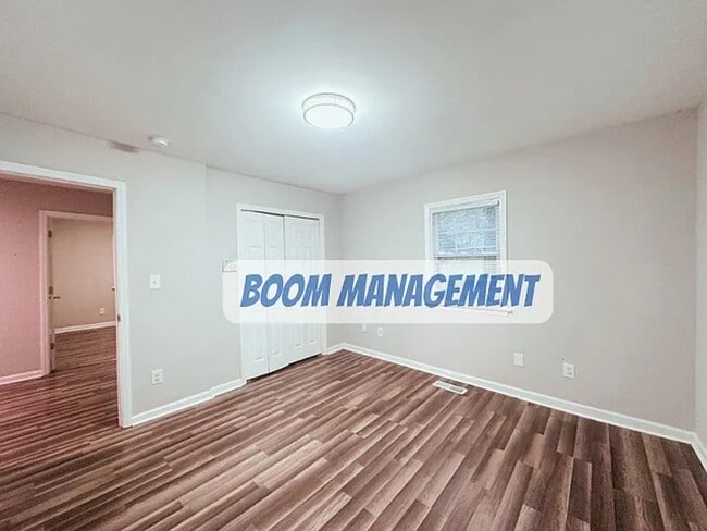 Building Photo - 185 Lawndale Ave