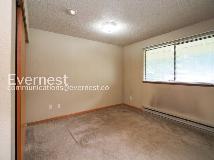 Building Photo - 11502 SE 173rd St