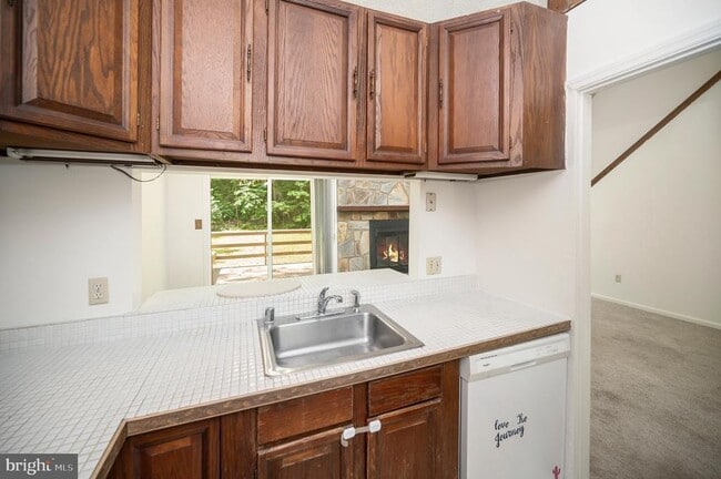 Building Photo - 503 Harrison Cir