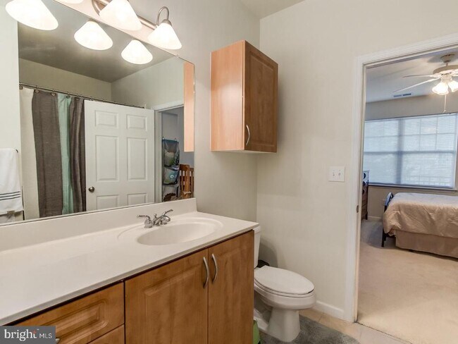 Building Photo - 12941 Centre Park Cir