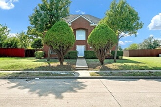 Building Photo - Spacious Richardson Home in Plano ISD with Patio, Fenced Backyard & 2-Car Garage