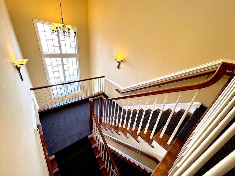 Building Photo - 1331 Arborgate Cir