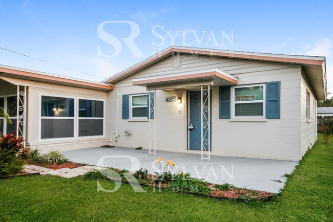 Building Photo - Spacious 3BR Home Awaits You!