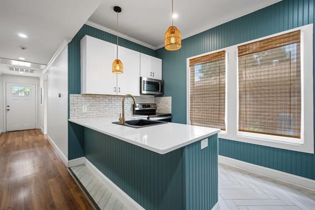 Building Photo - 305 S Willomet Ave